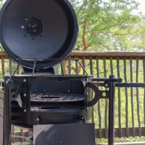 Samsons 570x285 Braai & Smoker
